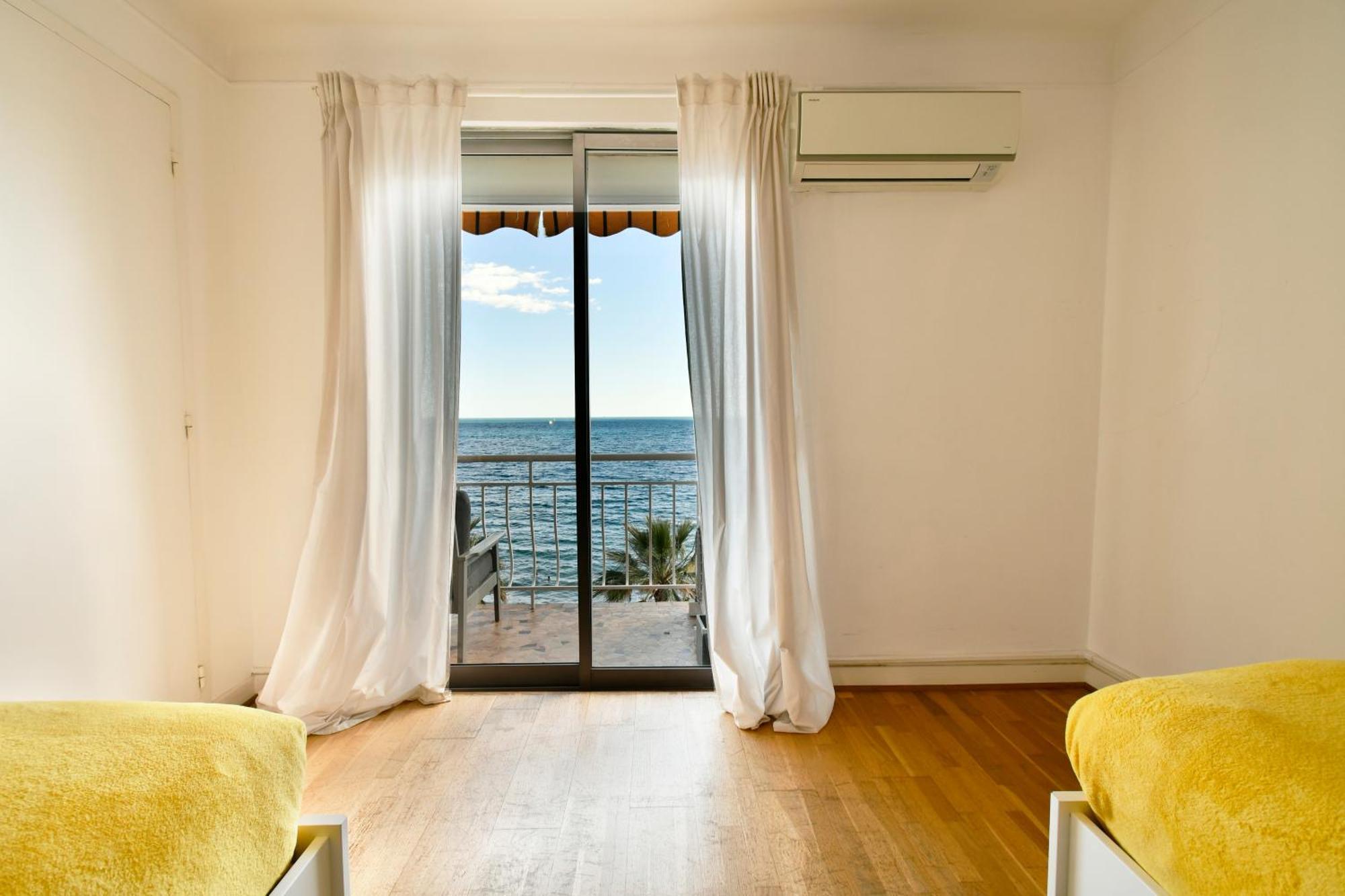 Plage Du Midi- Vue Sur Mer Standing Presta Apartment Cannes Exterior photo