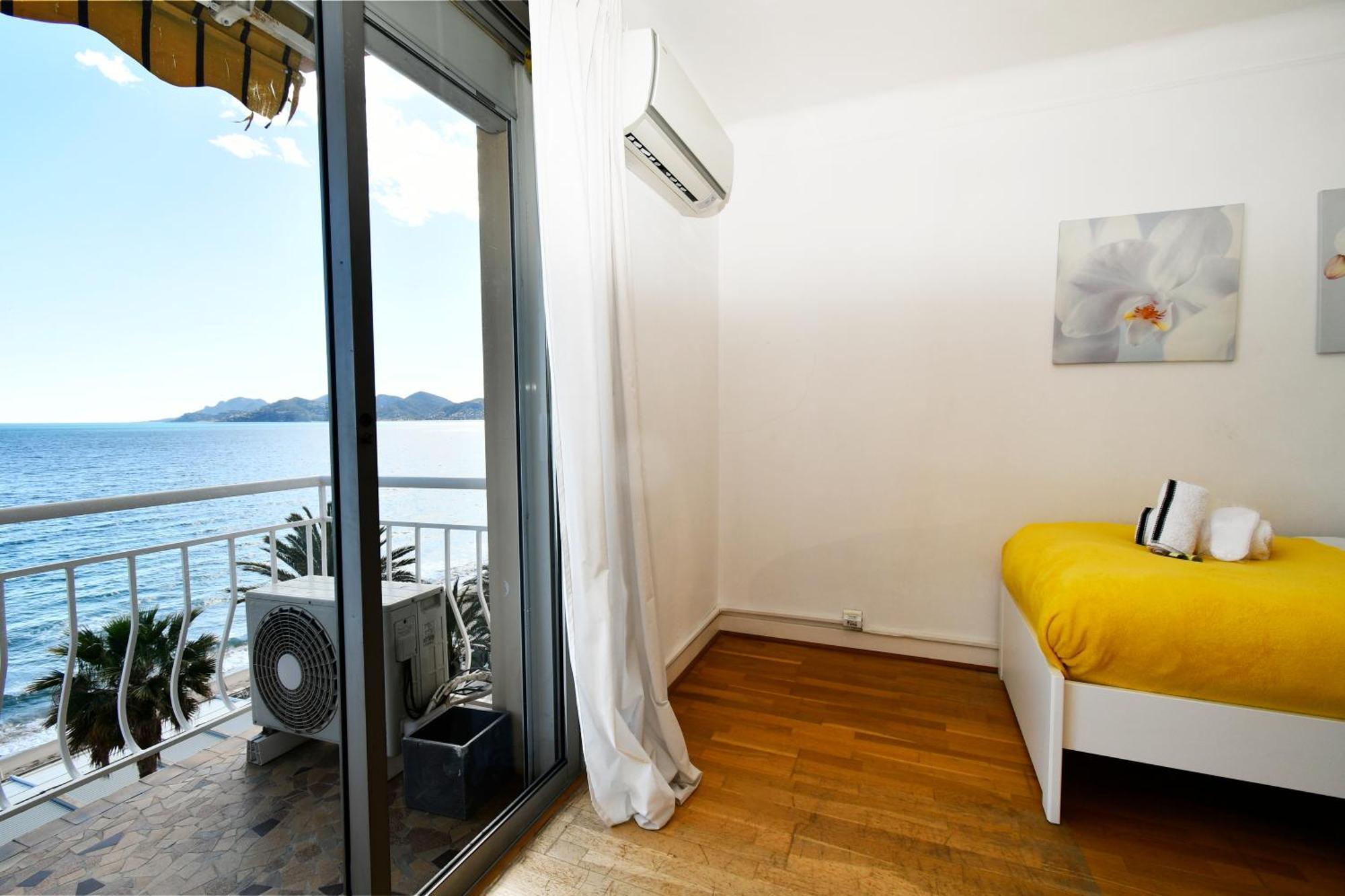 Plage Du Midi- Vue Sur Mer Standing Presta Apartment Cannes Exterior photo